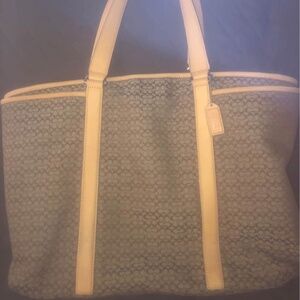 Coach tote purse